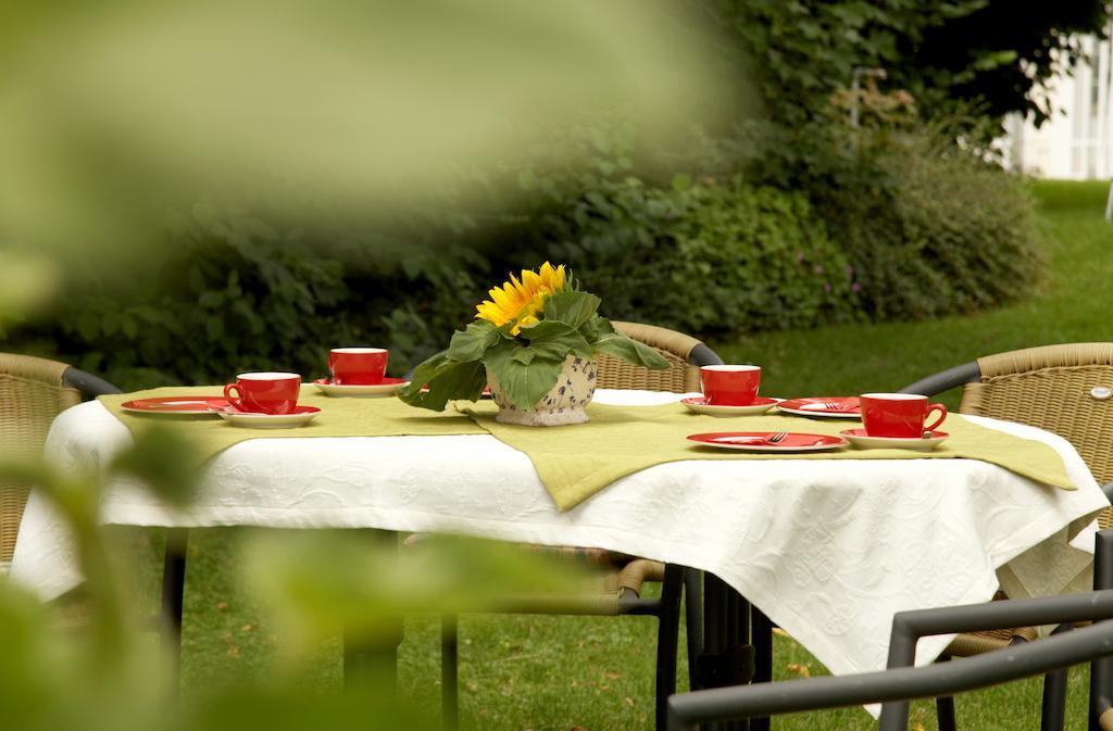Apart-Hotel Pension Rossmayer Bad Füssing Exteriör bild